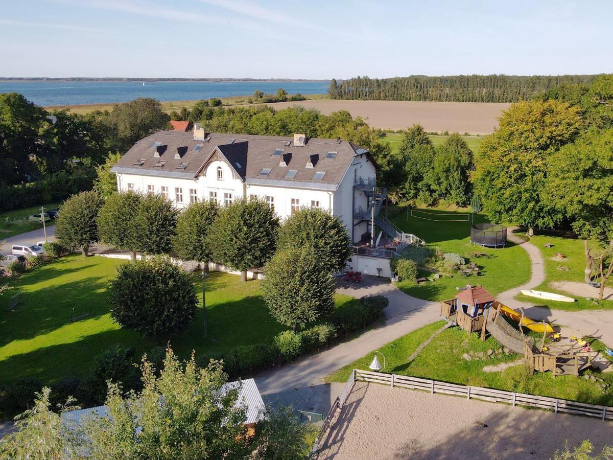 Gut Nisdorf - Bio Urlaub An Der Ostsee Hotel Ngoại thất bức ảnh